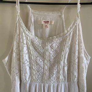 Please see damage description  - Mossimo White Lace Maxi Dress Size Large
